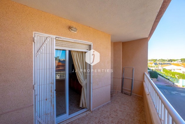 Resale - Apartment / flat -
Torrevieja - Playa de los locos