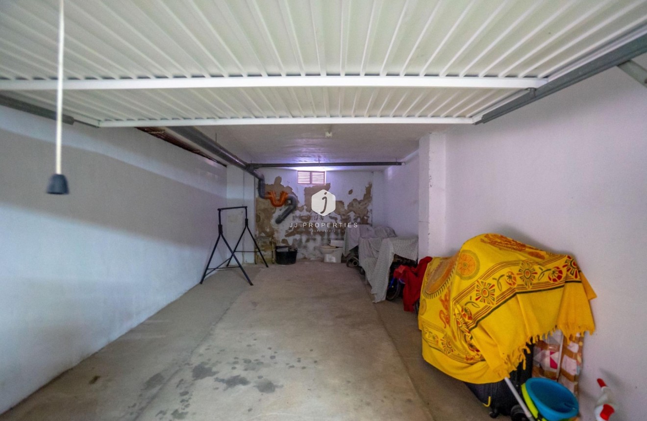 Resale - Apartment / flat -
Torrevieja - Playa de los locos