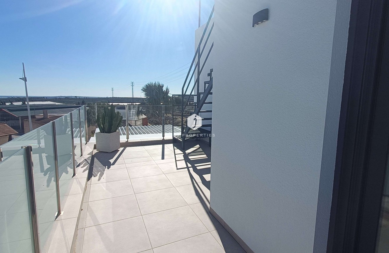 Tweedehands - Villa -
Algorfa - Inland