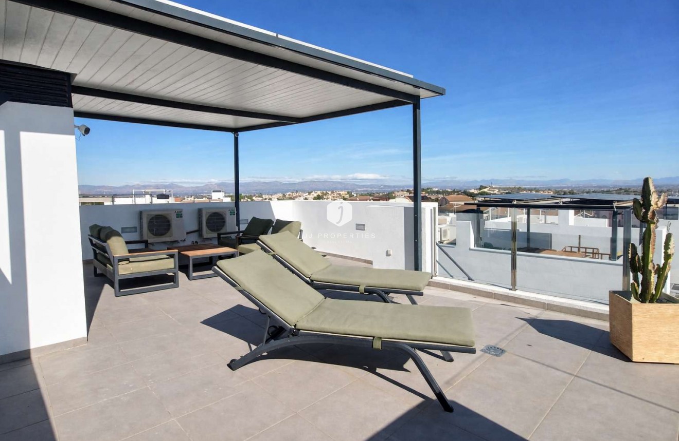 Tweedehands - Villa -
Algorfa - Inland