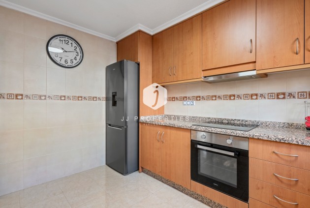 Resale - Villa -
San Miguel de Salinas - Inland