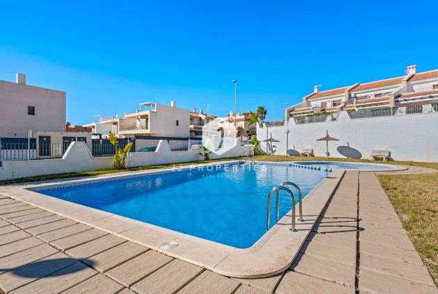 Resale - Villa -
San Miguel de Salinas - Inland