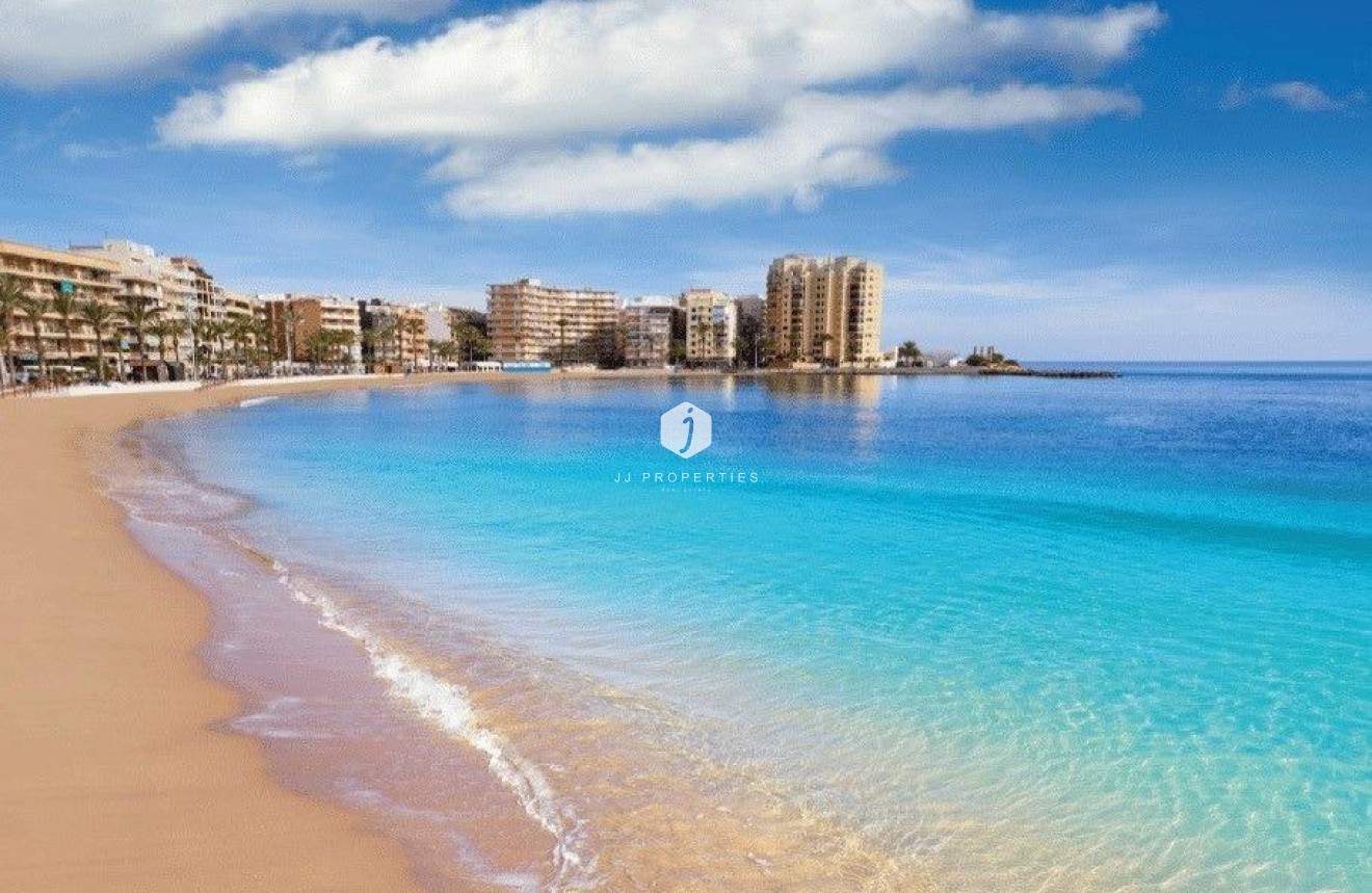 Nowy budynek - Mieszkanie w bloku -
Torrevieja - Centro