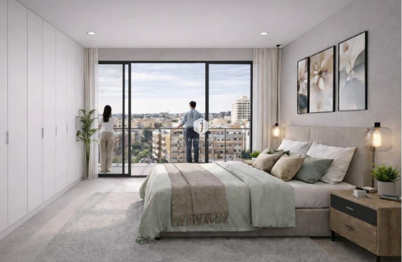 Nowy budynek - Daszek -
Torrevieja - Centro