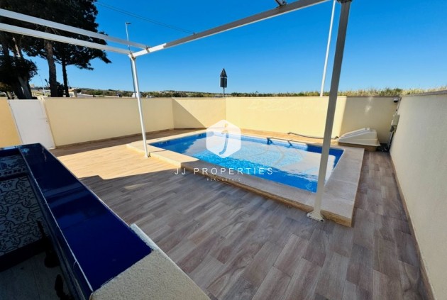 Resale - Apartment / flat -
La Mata - Costa Blanca