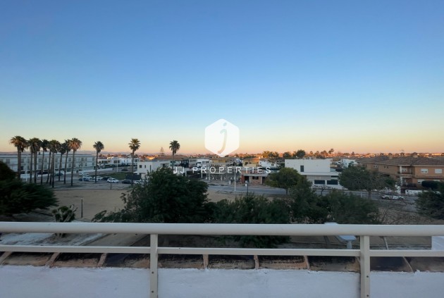 Resale - Chalet -
Almoradí - Inland