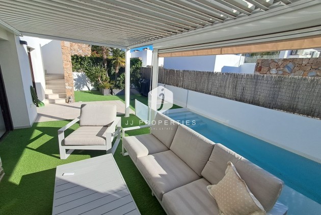 Resale - Villa -
Cabo Roig - Costa Blanca