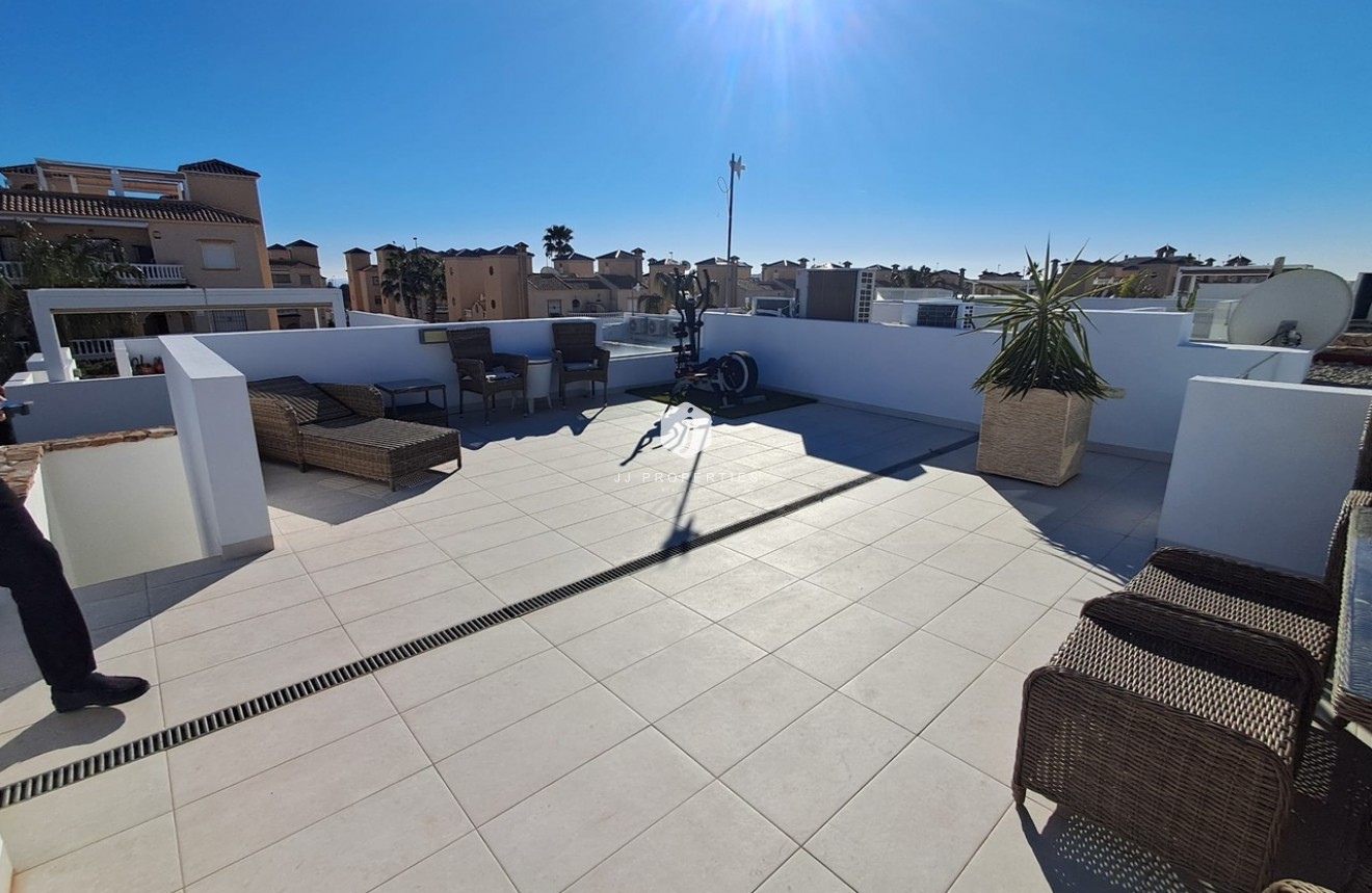 Resale - Villa -
Cabo Roig - Costa Blanca