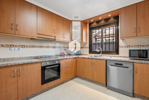 Resale - Chalet -
San Miguel de Salinas - Inland