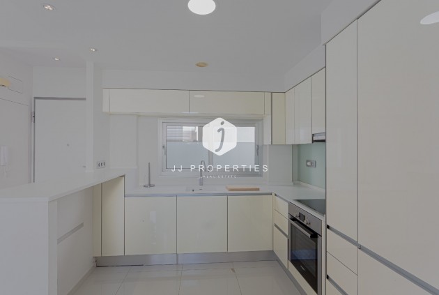 Z drugiej ręki - Villa -
Orihuela Costa - Costa Blanca