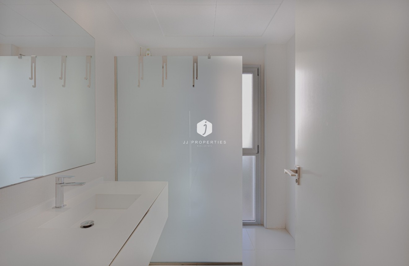 Z drugiej ręki - Villa -
Orihuela Costa - Costa Blanca