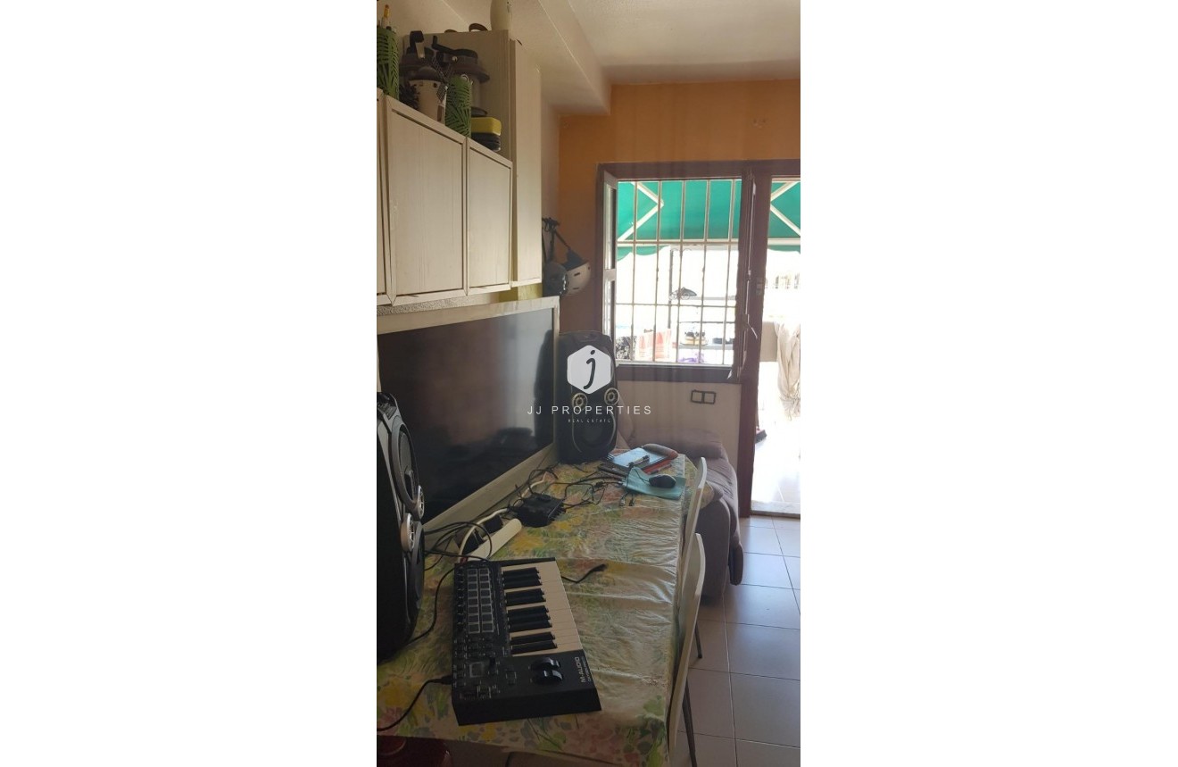 Resale - Bungalow -
Torrevieja - La siesta