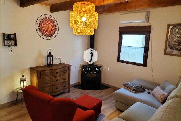 Resale - Chalet -
Formentera del Segura - Centro