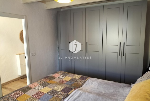 Resale - Chalet -
Formentera del Segura - Centro