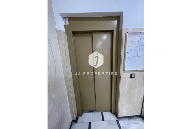 Resale - Penthouse -
Torrevieja - Playa de cura