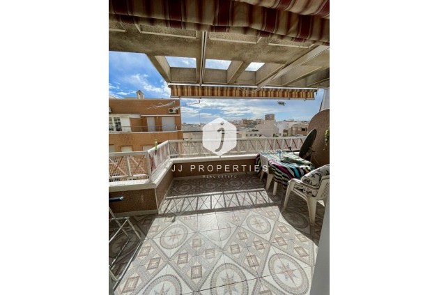Resale - Penthouse -
Torrevieja - Playa de cura