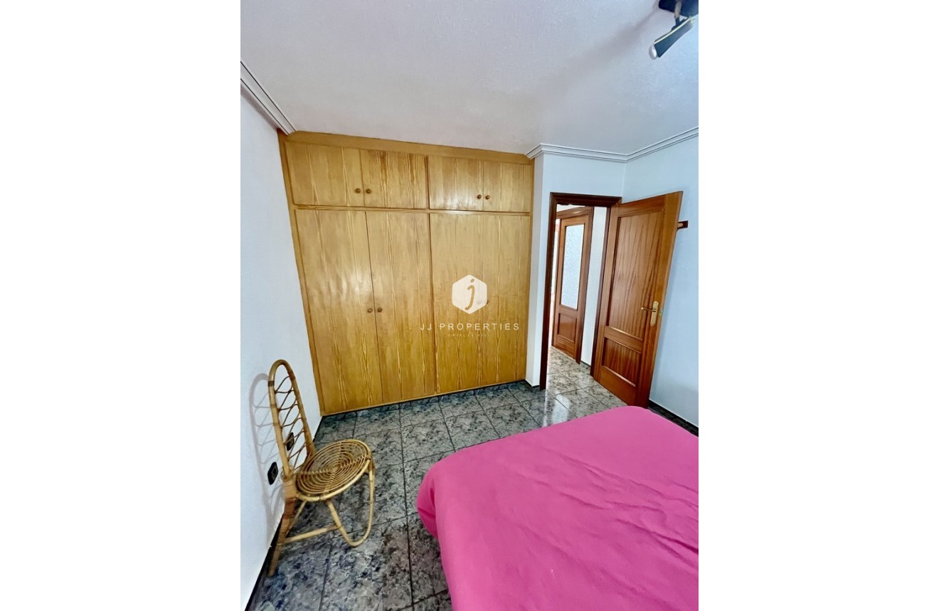 Resale - Penthouse -
Torrevieja - Playa de cura