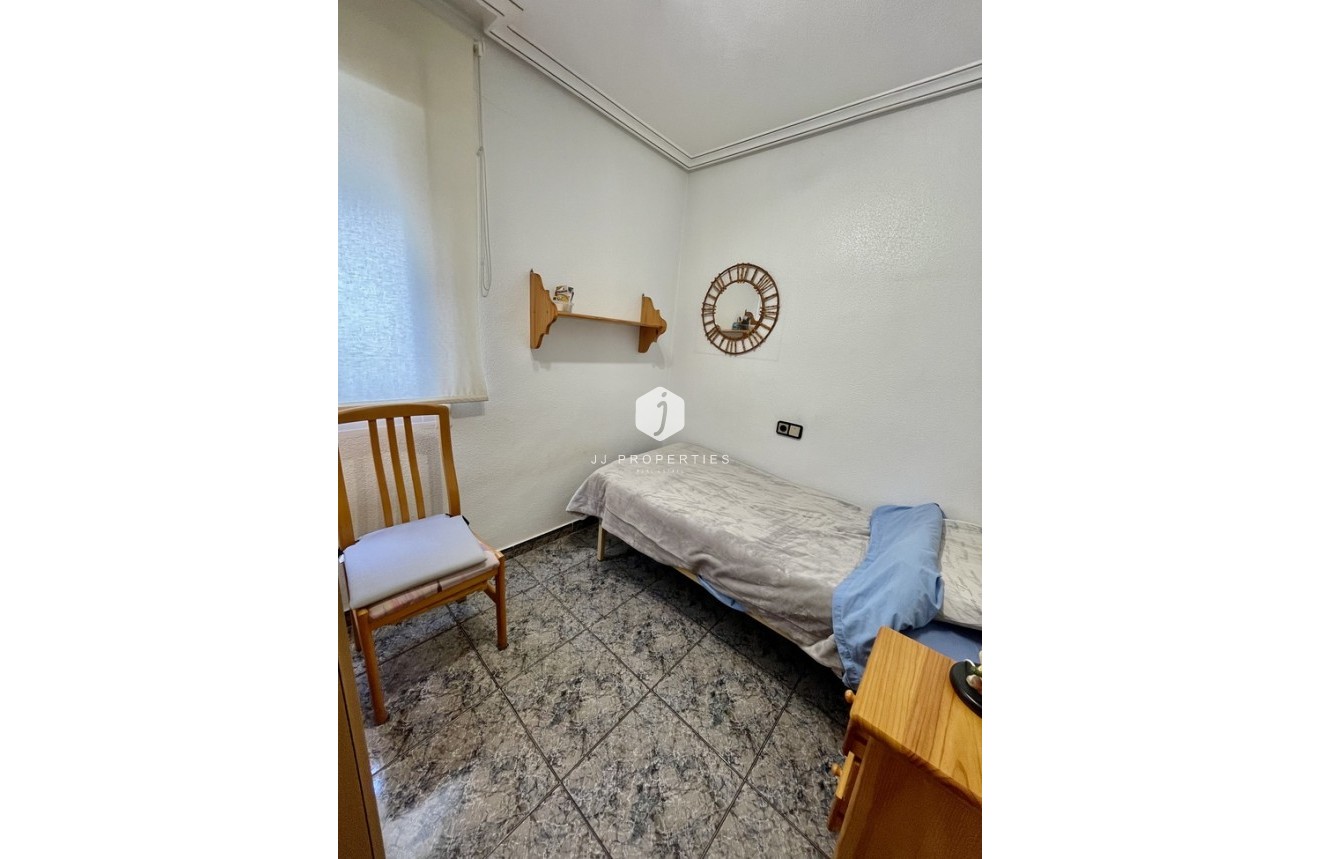 Resale - Penthouse -
Torrevieja - Playa de cura