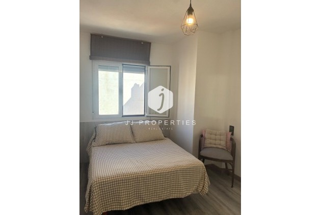 D'occasion - Appartement -
Torrevieja - Centro