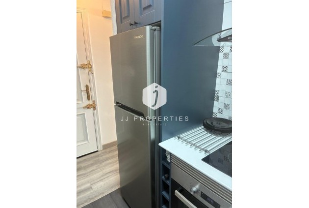 D'occasion - Appartement -
Torrevieja - Centro