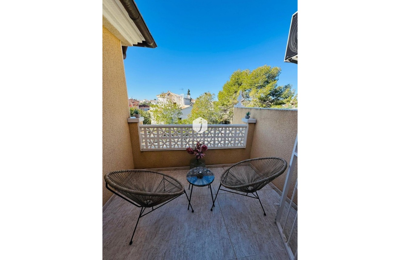 Resale - Chalet -
Rojales - Ciudad Quesada