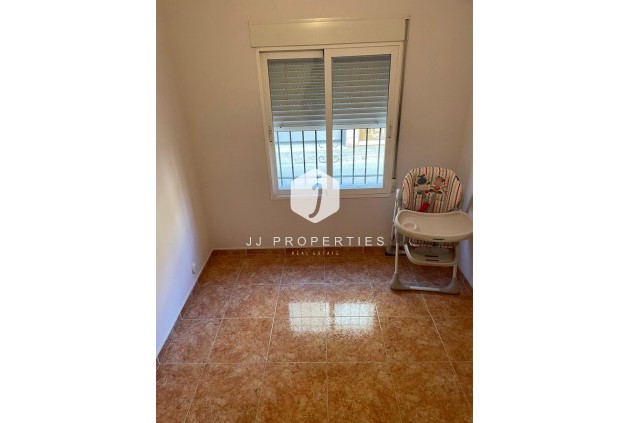 Aus zweiter Hand - Duplex -
Albatera