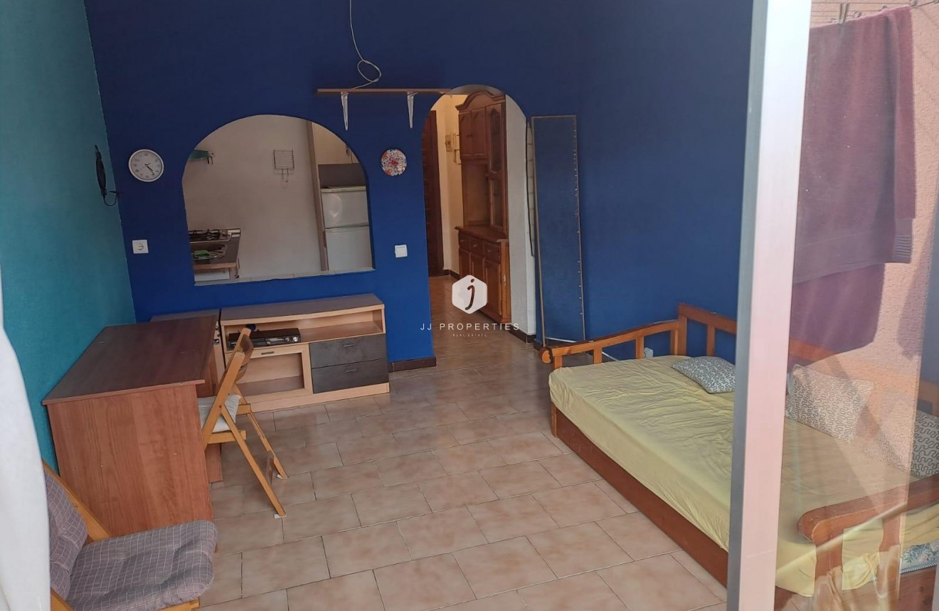 Segunda mano - Apartamento / piso -
Torrevieja - PARQUE DE LAS NACIONES
