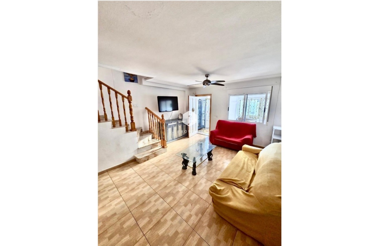 Resale - Chalet -
Playa Flamenca - Costa Blanca