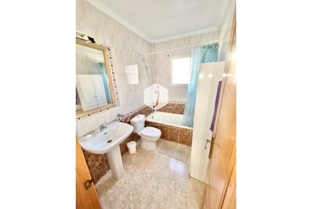 Resale - Chalet -
Playa Flamenca - Costa Blanca