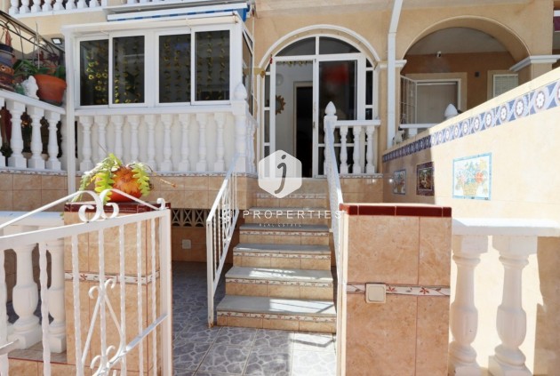 Resale - Chalet -
Playa Flamenca - Costa Blanca