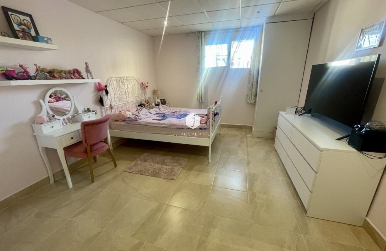 Aus zweiter Hand - Villa -
San Fulgencio - Urbanisation la Marina