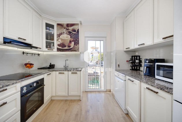 Tweedehands - Chalet -
Torrevieja - aguas nuevas