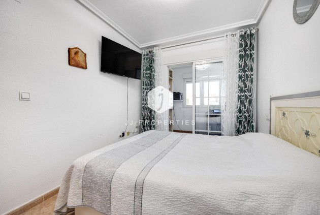 Tweedehands - Chalet -
Torrevieja - aguas nuevas