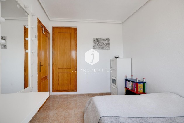 Tweedehands - Chalet -
Torrevieja - aguas nuevas