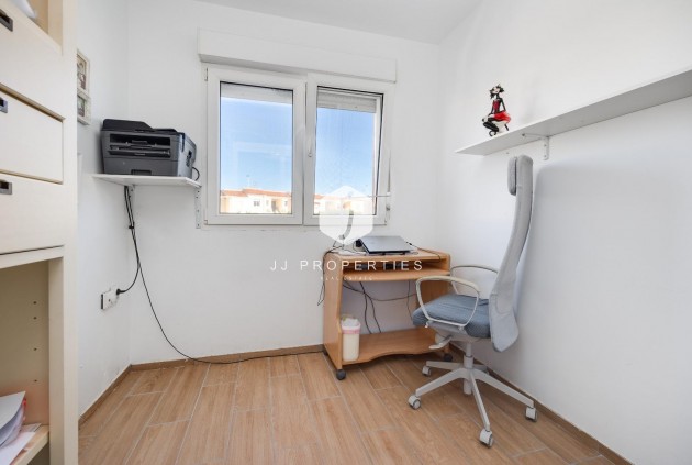 Tweedehands - Chalet -
Torrevieja - aguas nuevas