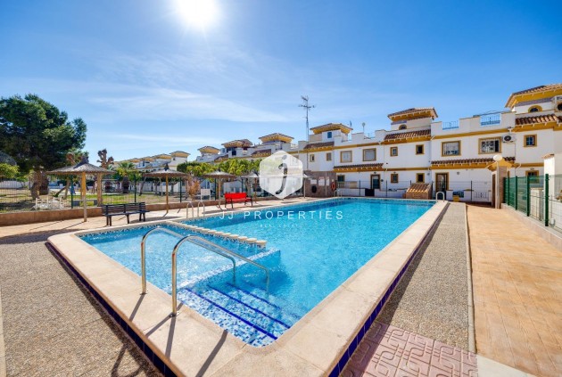 Tweedehands - Chalet -
Torrevieja - aguas nuevas