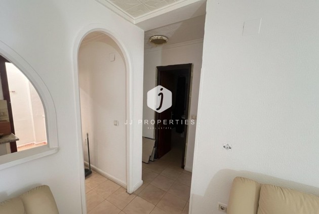 Resale - Bungalow -
Torrevieja - La Siesta - El Salado - Torreta