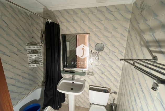 Resale - Bungalow -
Torrevieja - La Siesta - El Salado - Torreta