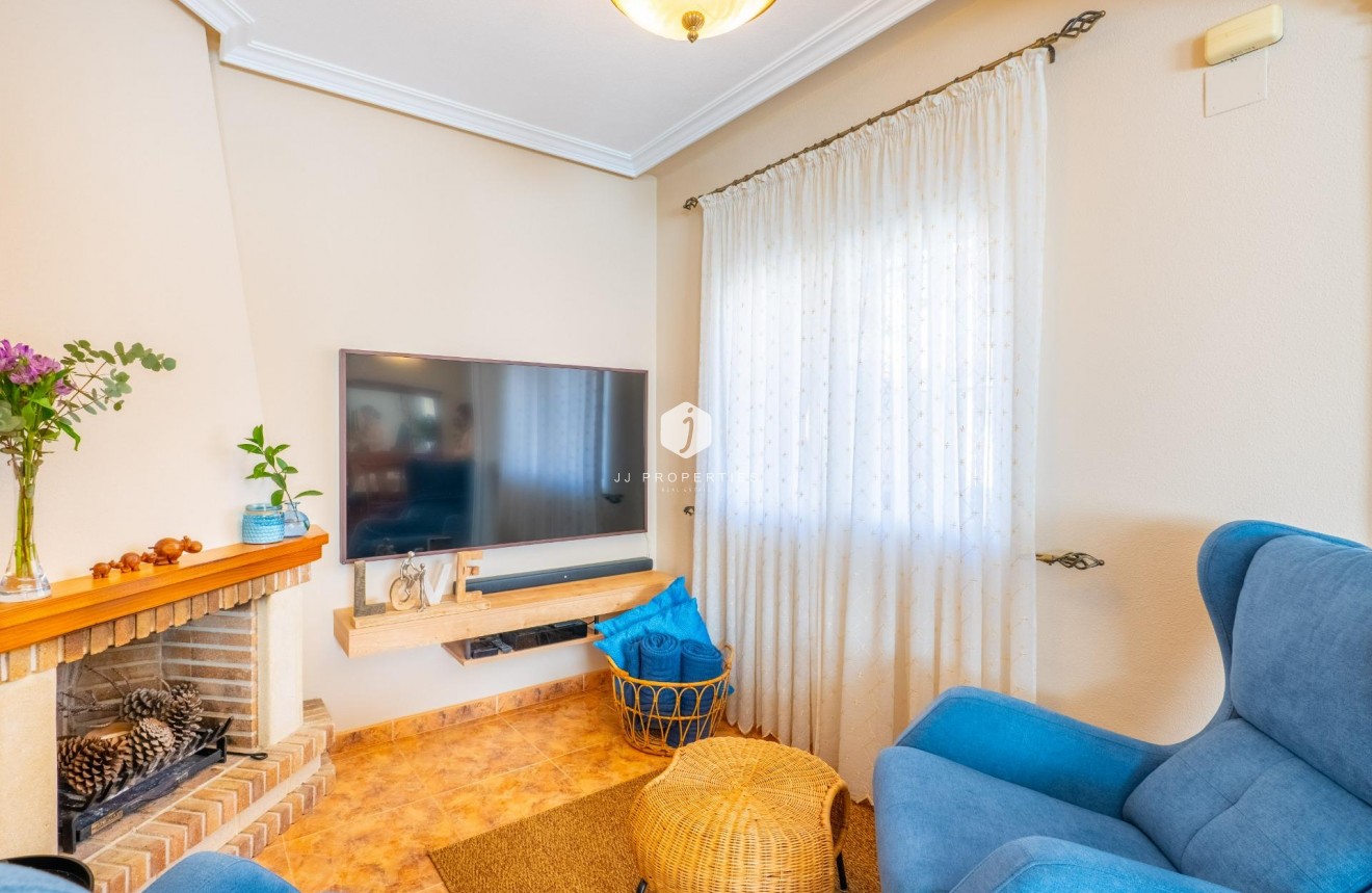 Resale - Duplex -
Orihuela Costa - La Regia