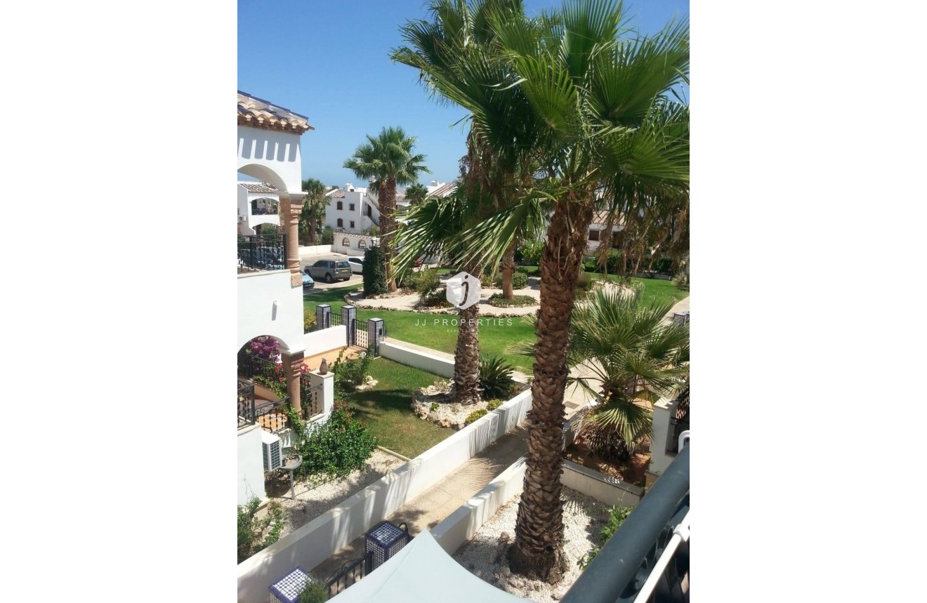 Resale - Duplex -
Orihuela Costa - PAU 8