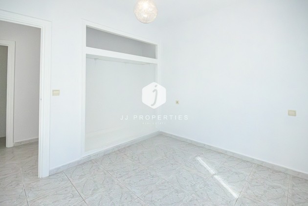 Resale - Villa -
San Miguel de Salinas - Inland