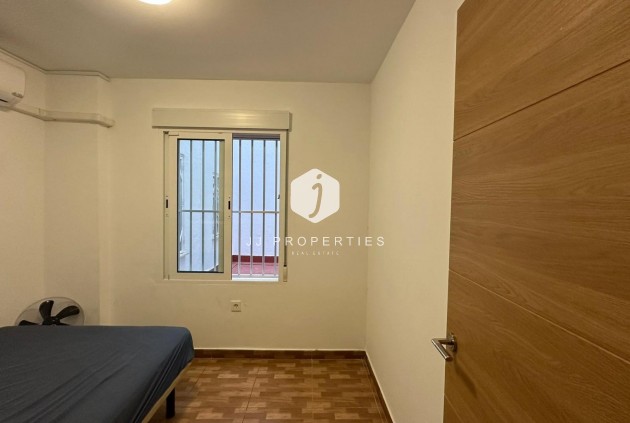 D'occasion - Appartement -
Torrevieja - La Mata Pueblo