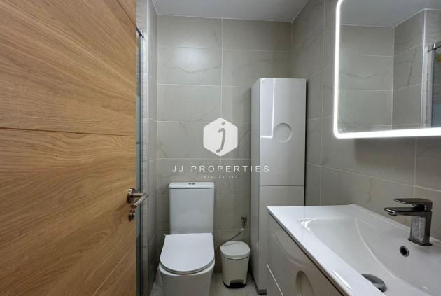 D'occasion - Appartement -
Torrevieja - La Mata Pueblo
