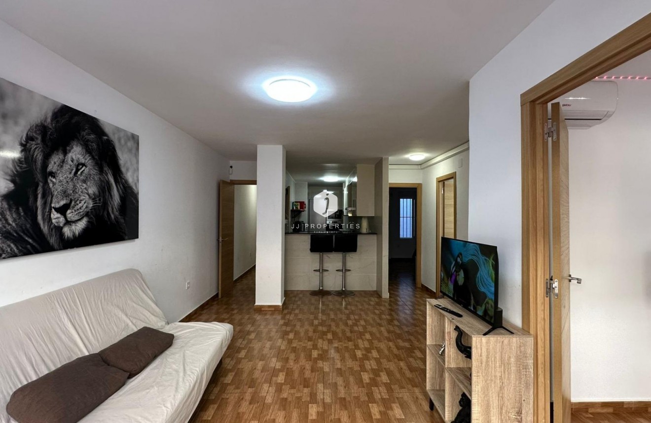D'occasion - Appartement -
Torrevieja - La Mata Pueblo