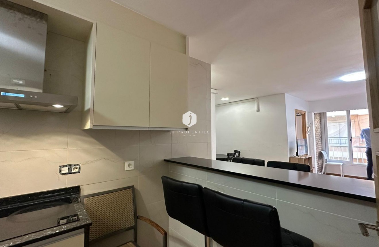 D'occasion - Appartement -
Torrevieja - La Mata Pueblo