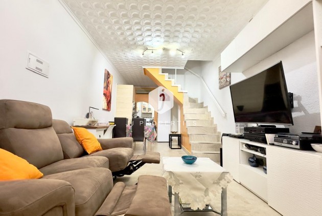 Z drugiej ręki - Szalet -
Torrevieja - La Siesta - El Salado - Torreta