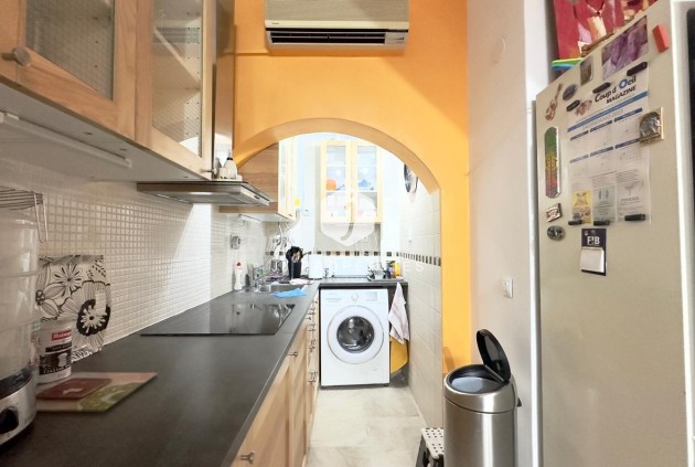 Z drugiej ręki - Szalet -
Torrevieja - La Siesta - El Salado - Torreta