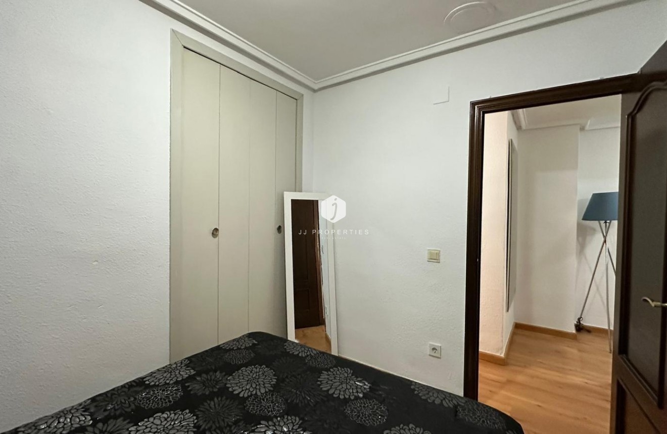 Tweedehands - Appartement / flat -
Torrevieja