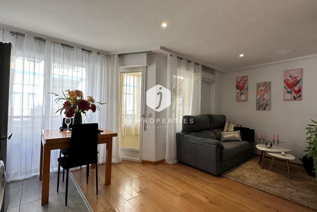 Tweedehands - Appartement / flat -
Torrevieja