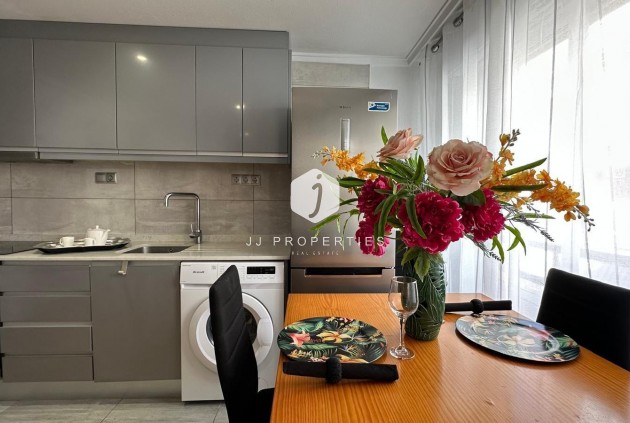 Tweedehands - Appartement / flat -
Torrevieja